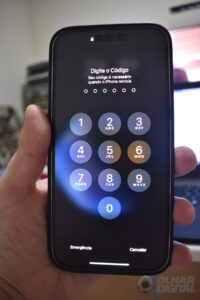 Como um homem roubou centenas de iPhones (e as economias de seus donos)