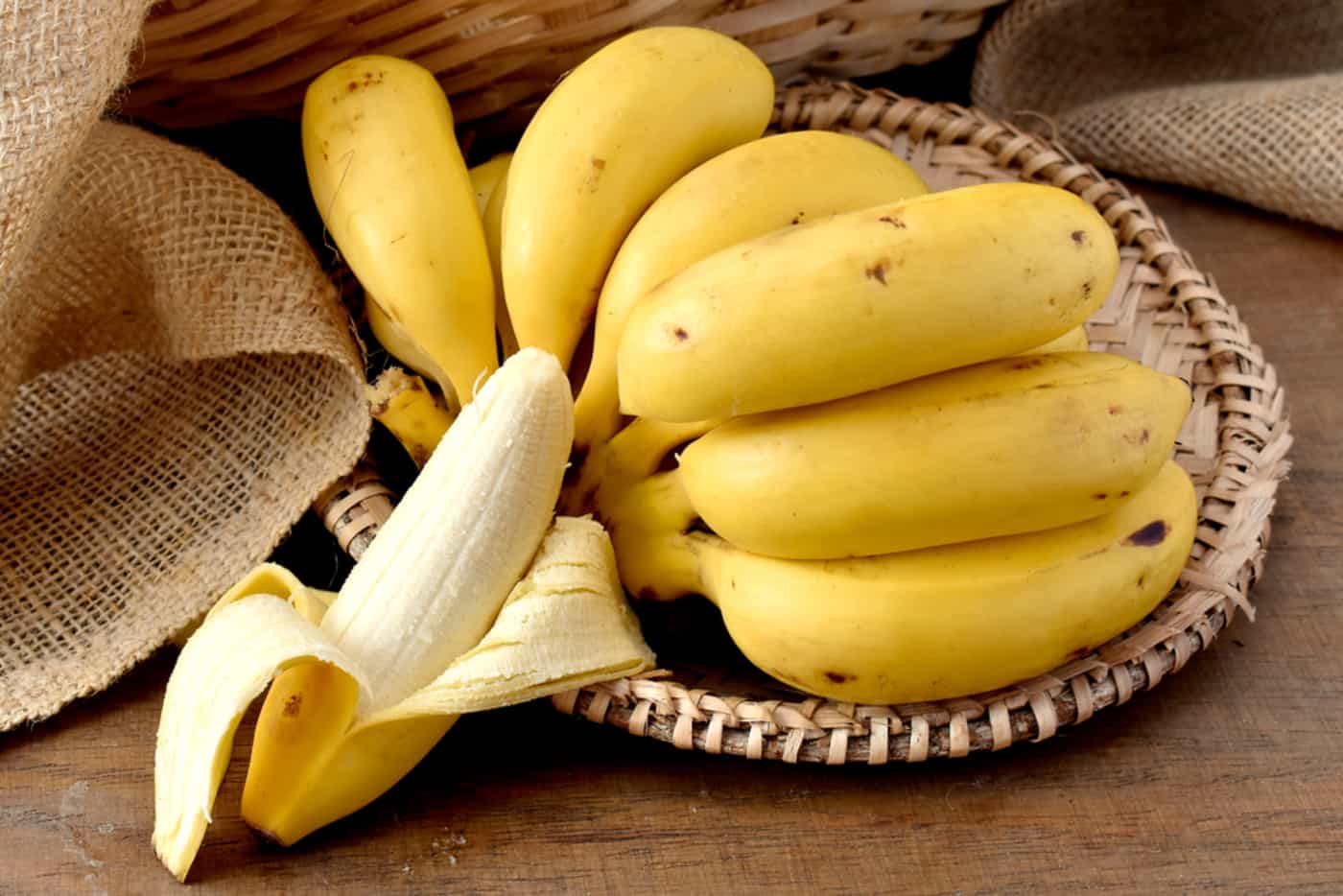 Por que a banana é torta?