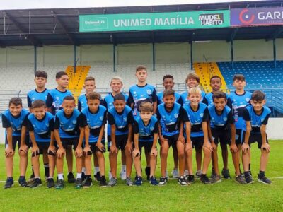 Stadium Futebol Marília tem 430 alunos, forma talentos e fomentando o esporte. 60 são em parceria com a Unimed