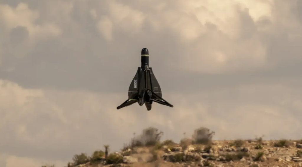 Conheça o novo drone militar a jato controlado por IA