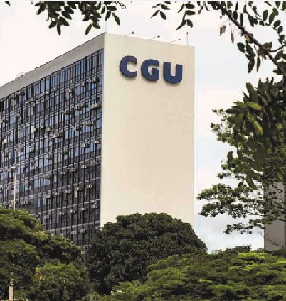 CGU recebe quatro denúncias por dia de corrupção no governo federal