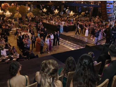 Colação de grau e festa animada marcam conclusão e formatura do Terceirão do Colégio Cristo Rei
