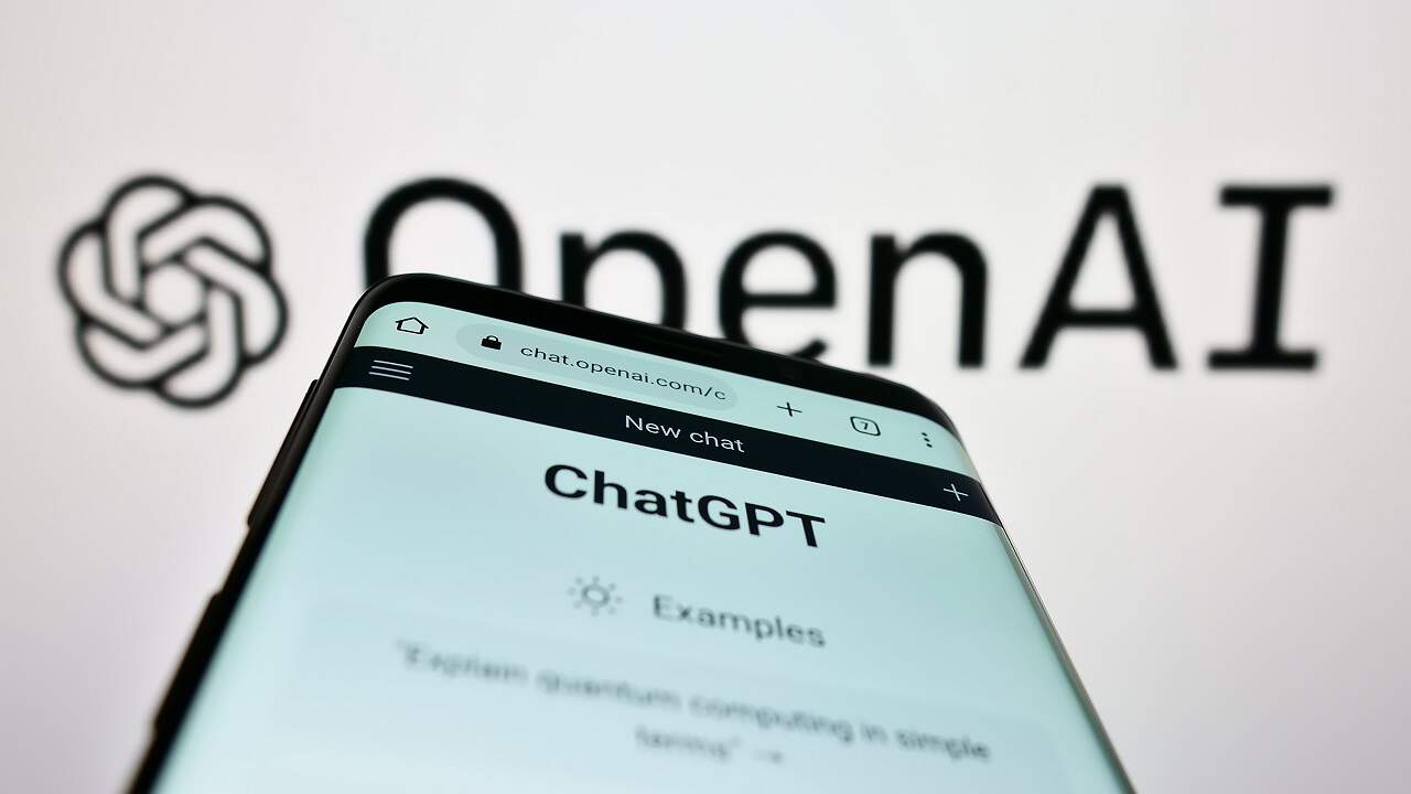 OpenAI: “mãe” do ChatGPT foca em IA democrática e eleições sem fake news