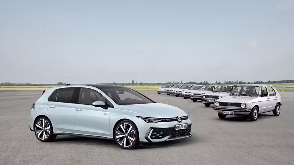 Volkswagen Golf celebra 50 anos em 2024, e tem até ChatGPT