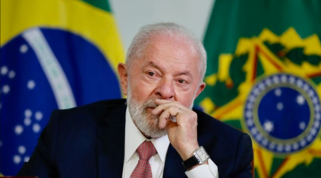 Lula sanciona projeto e quer expandir número de emissoras de rádio e TV por empresa