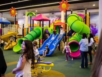 Grandes atrações no Marília Shopping deixam as férias ainda mais divertidas. Gratuito!