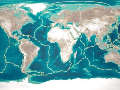 Placa tectônica do Pacífico pode estar colapsando; entenda