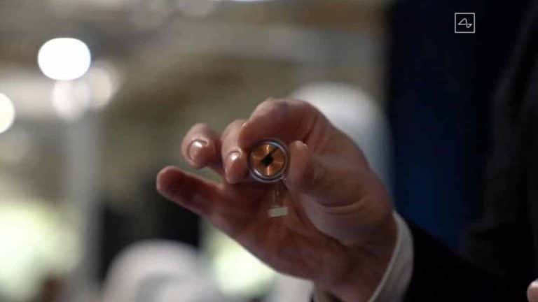 Neuralink: chips cerebrais não se limitarão à medicina, diz neurocientista 