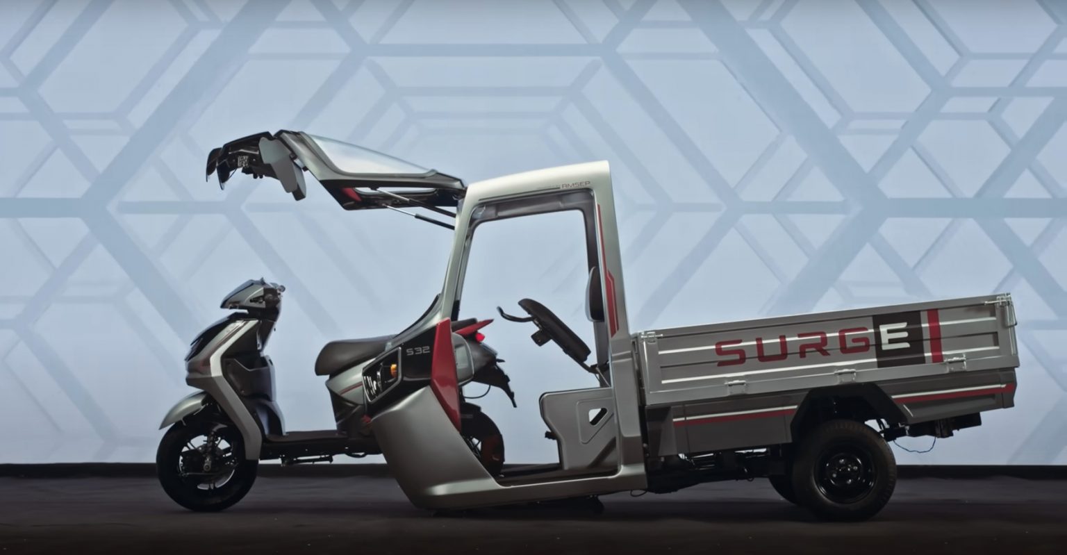 Scooter Transformer: veja como esta motinha elétrica vira uma carretinha