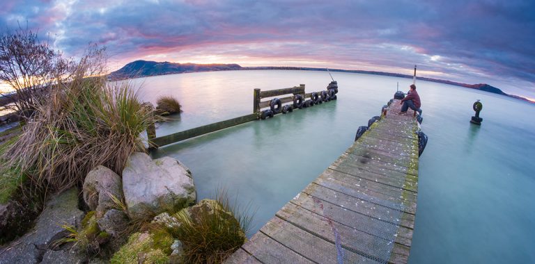 Grande anomalia magnética é descoberta em lago lendário na Nova Zelândia
