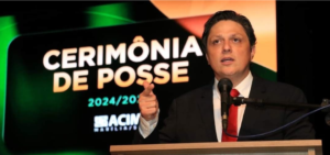 Posse da nova diretoria da Acim é marcada por homenagens e emoção