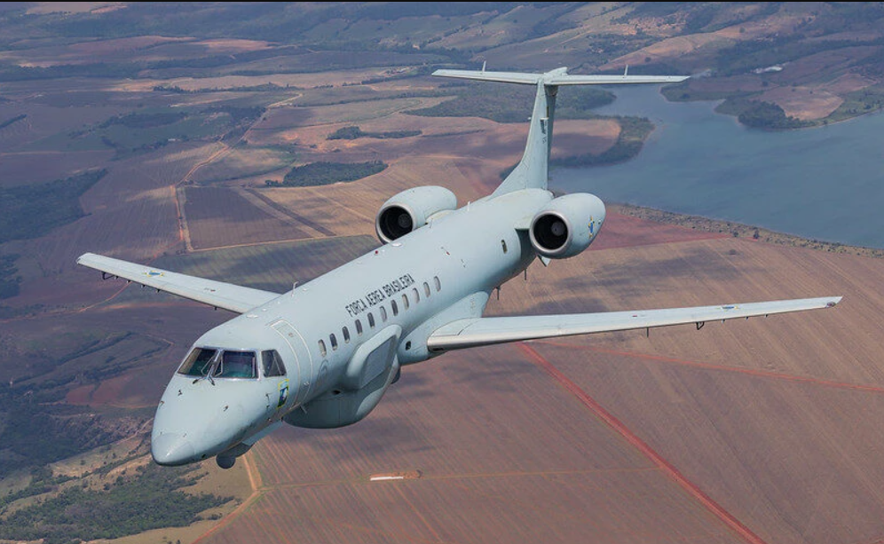 Veja como ministros de Lula usaram avião da FAB para ir a casamento de ministro do TCU