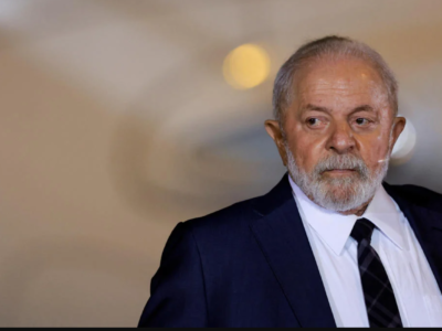 Pedido de impeachment de Lula já atinge recorde de assinaturas