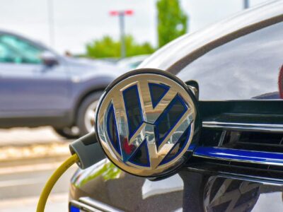 Volkswagen anuncia data para início da produção do ID.1, seu EV mais barato