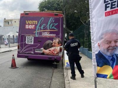 Ônibus de deputado do PT é flagrado furtando energia