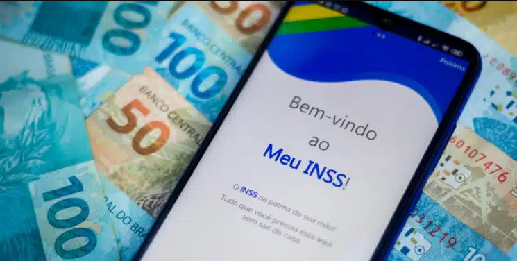 INSS divulga calendário de pagamentos com reajuste para Março e Abril; VEJA