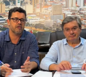 Brincando com a cara do povo: Alonso diz que Prefeitura vai pagar aumento dos ônibus para não pesar no bolso dos marilienses. Mas não são os marilienses que vão pagar essa conta?