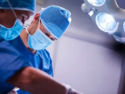 China lança Inteligência Artificial para auxiliar neurocirurgiões em hospitais