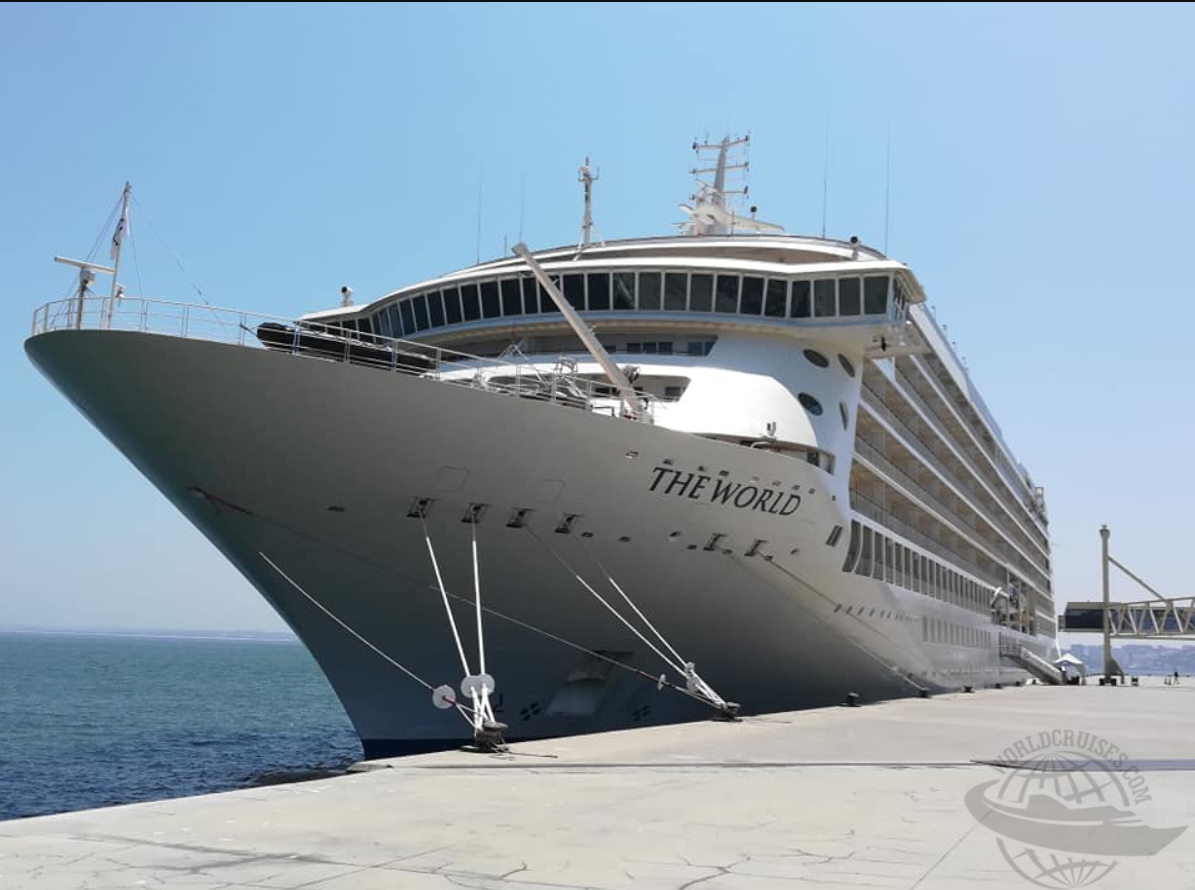 Conheça o The World, o navio que transporta passageiros cheios da grana há mais de dez anos