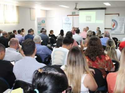 Reunião regional da Fehosp na Santa de Marília conta com 28 hospitais