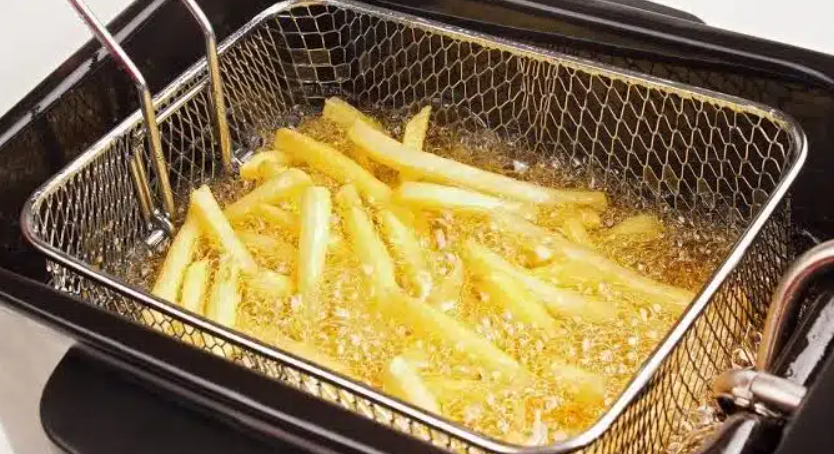 Batata frita e demência: estudo relaciona óleo de fritura com maior risco de neurodegeneração