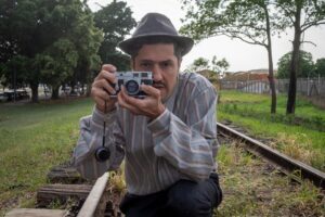 Fotógrafo e inventor da fotografia em 360 graus, Sebastião Carvalho Leme ganha longa-metragem. Assista!