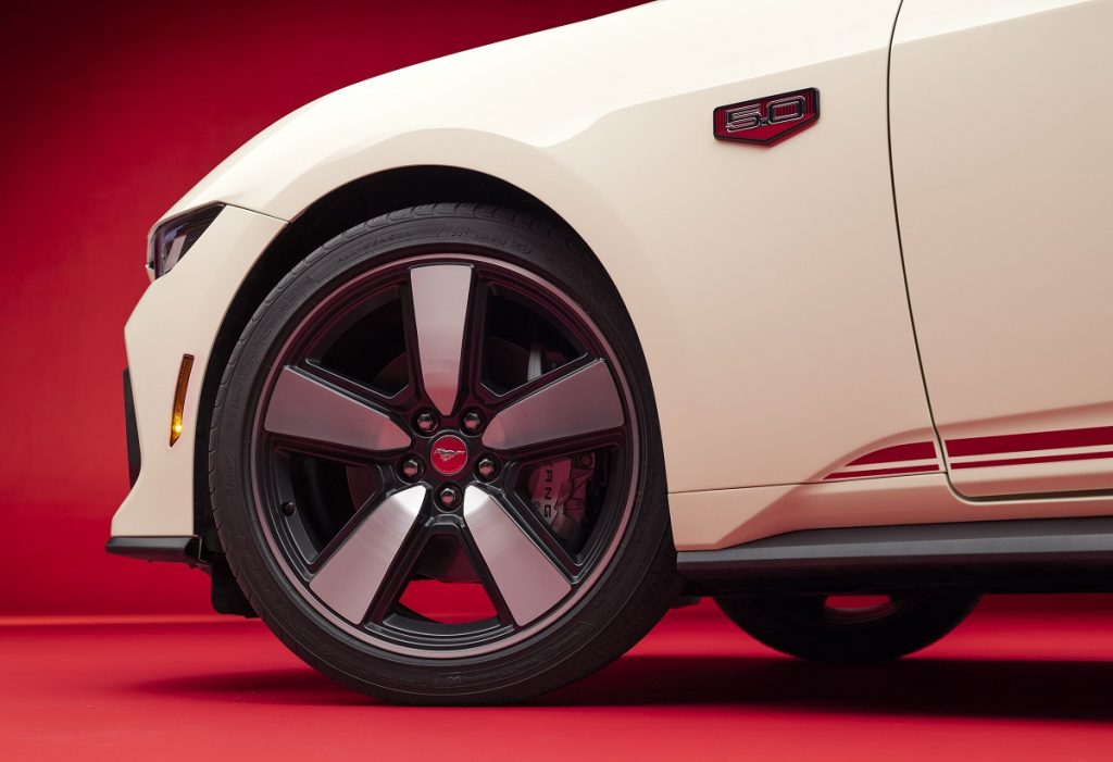 Mustang 60 anos: Ford lança edição especial inspirada no original de 1965
