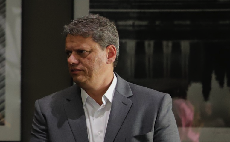Tarcísio dispara e diz que “não vai permitir invasões do MST em SP”