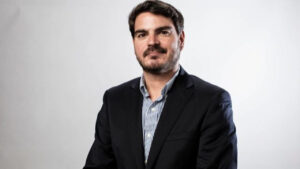 PF usou VPN para monitorar publicações de Rodrigo Constantino no exterior