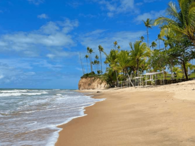 Conheça a ‘1ª praia do Brasil’, onde Cabral fez sua primeira parada; VEJA FOTOS