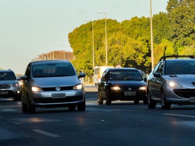 Detran-SP: Agora dá para transferir documentação de veículos pelo celular