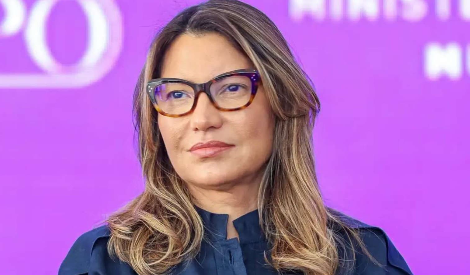 Janja faz ‘pose’ perante a tragédia do RS e é criticada nas redes sociais