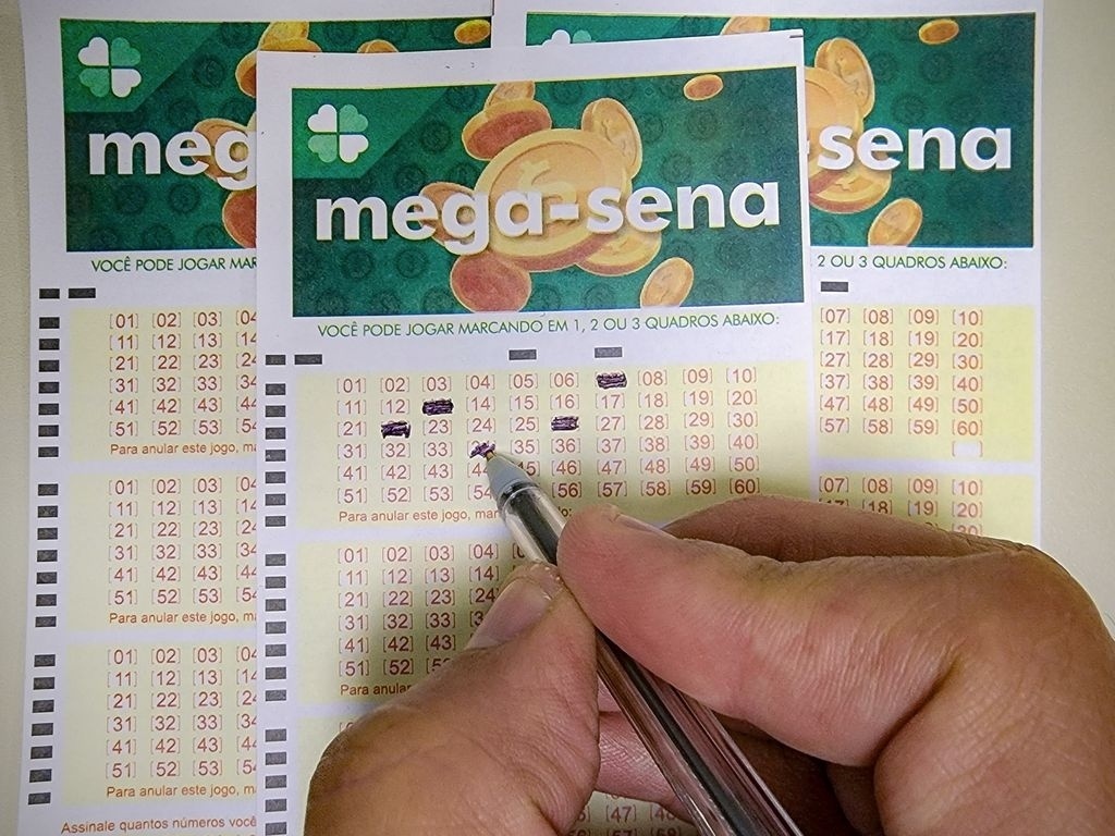 2.727: Confira o resultado da Mega-Sena; prêmio é de R$ 35 milhões