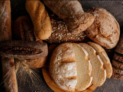 Comer pão todo dia faz mal? Entenda impactos do alimento no corpo