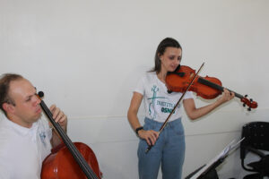 Músicos da Orquestra Sinfônica Nacional Brasileira faz apresentação na Oncologia da Santa Casa de Marília