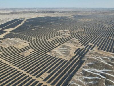 Gigantesca: maior usina solar do mundo entra em operação e tamanho impressiona; saiba onde fica