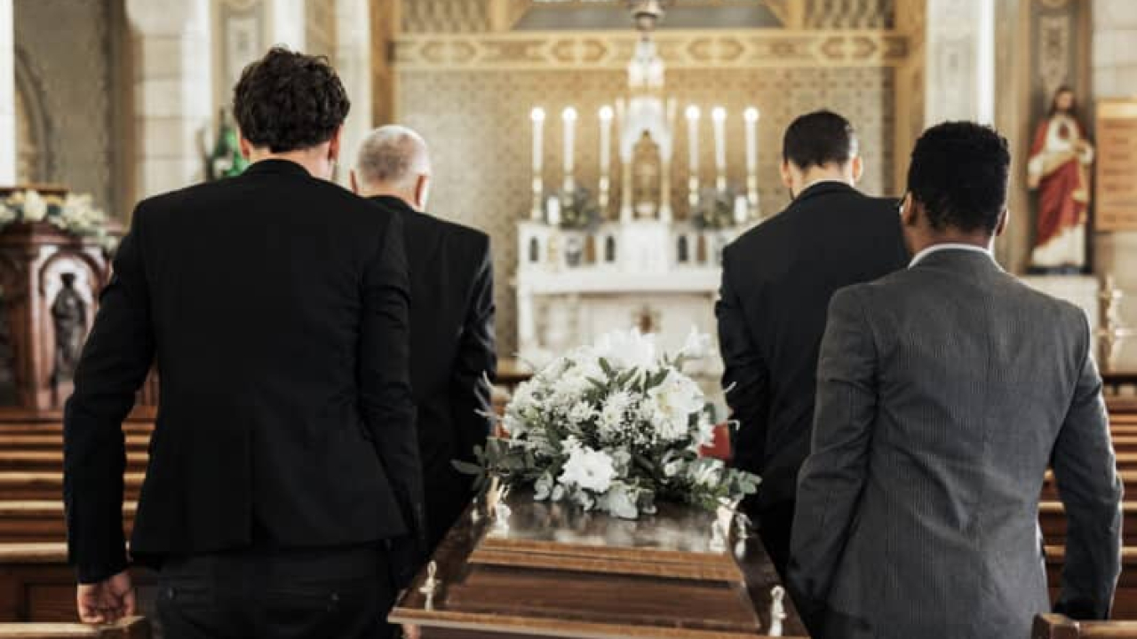 O que acontece com as dívidas quando alguém morre? Elas ficam para os herdeiros?