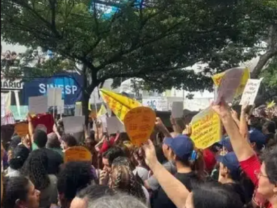 Governo não chega a acordo e greve dos professores continua