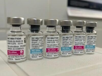 Ministério da Saúde amplia faixa etária de vacina da dengue em doses prestes a vencer