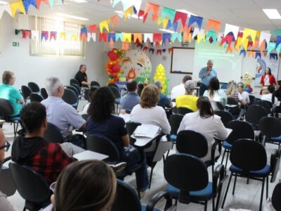 Palestras sobre ‘Impacto da falta de atividades físicas’ e ‘Liderança’ abrem Sipat da Santa Casa de Marília