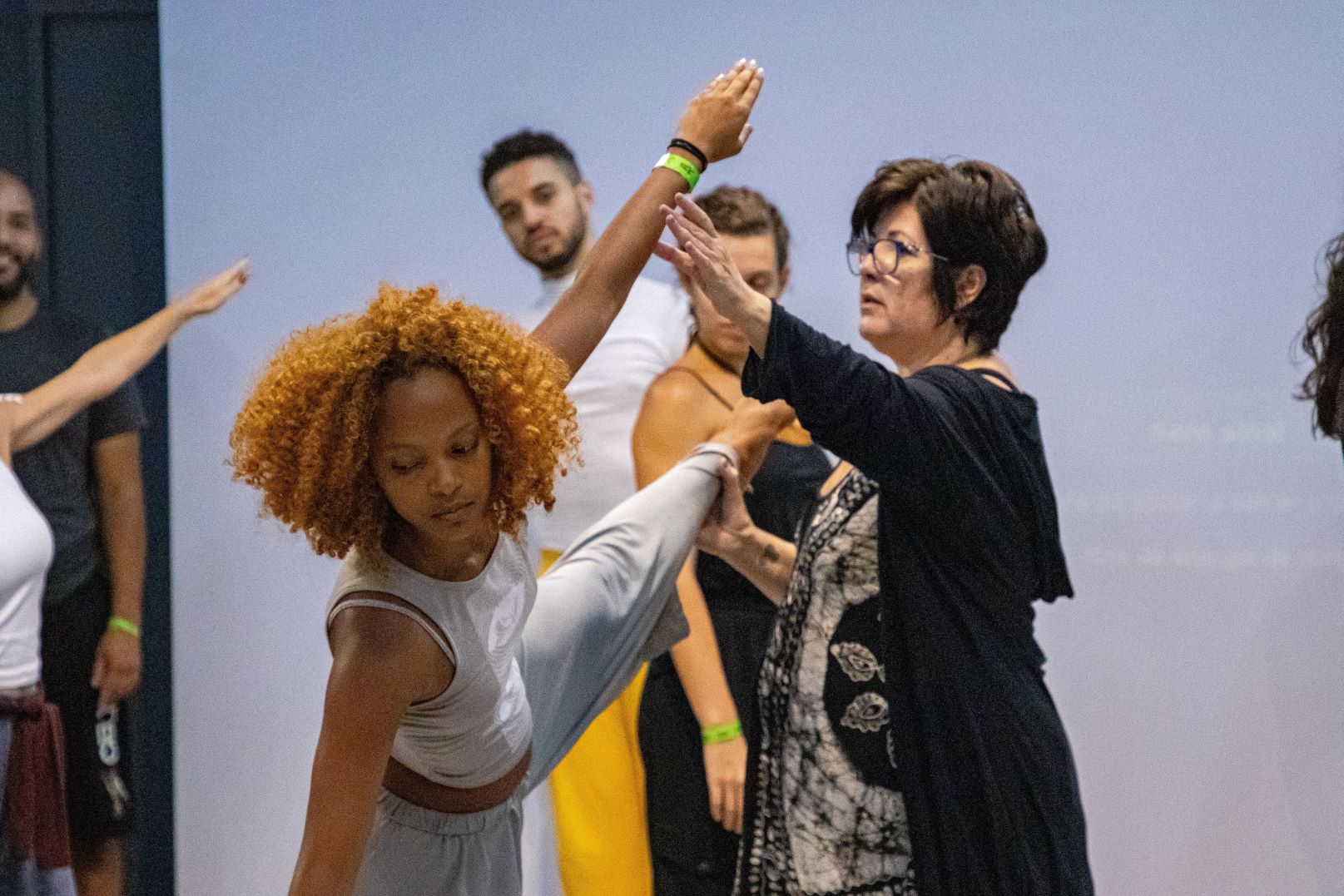 São Paulo Escola de Dança contrata docentes para cursos de extensão cultural. Se inscreva aqui. Vagas limitadas!
