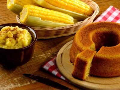 Bolo de milho na panela de pressão, descubra essa receita incrível, ideal para deixar seu café ainda mais saboroso!