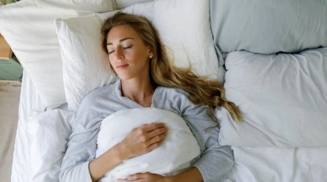 Descubra a fruta que se comer antes de dormir ajuda a emagrecer