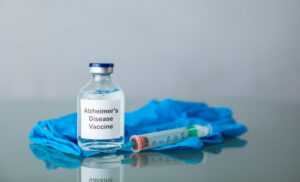 Alzheimer: “vacina” pode ser testada no Brasil; saiba como ela funciona