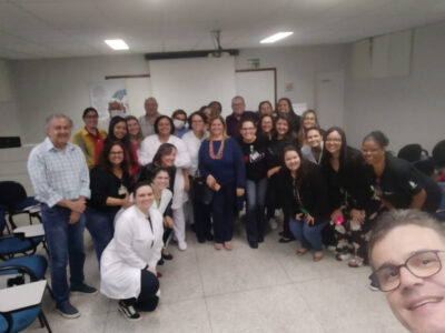 Santa Casa de Marília realiza reunião para ouvir as experiências dos pacientes da Oncologia