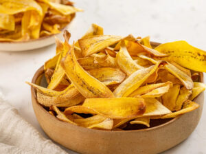 Receita de chips de banana de forno