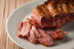 Carne vermelha: vilã da saúde? Estudo associa consumo ao diabetes tipo 2