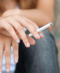 Cientistas encontram substâncias tóxicas em pulmões de não fumantes