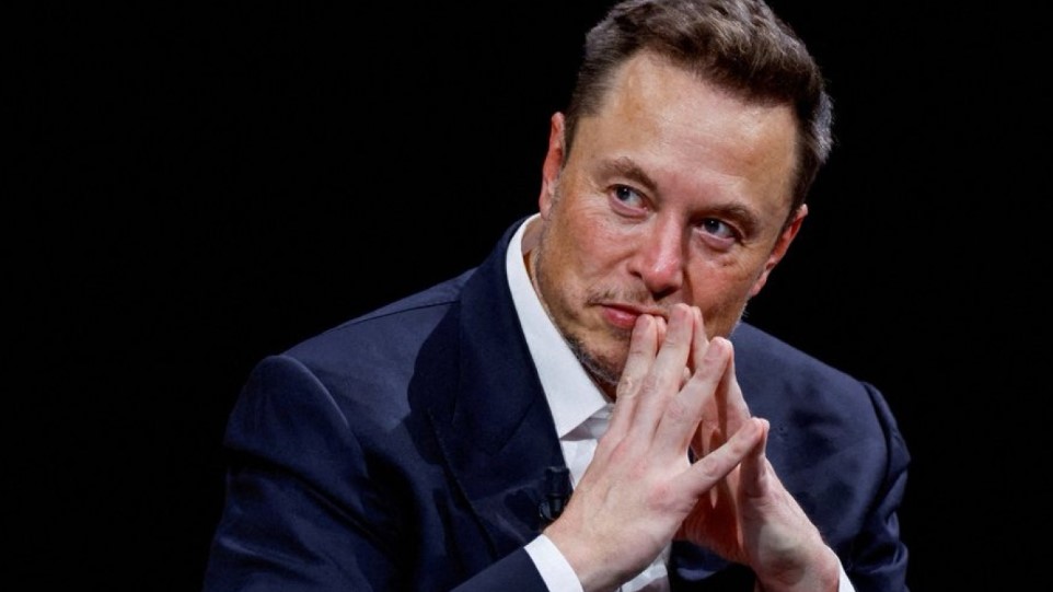Elon Musk afirma que ‘outras plataformas cumprem as exigências ilegais de Moraes’