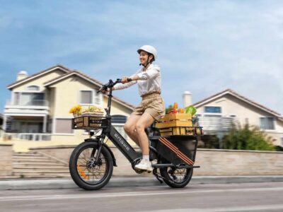 Essa e-bike barata atravessa a Avenida Paulista 125 vezes com uma carga